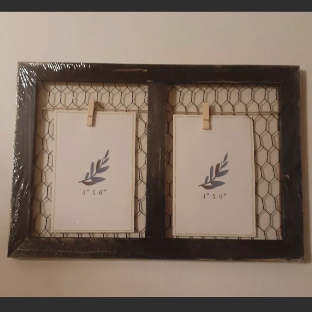 Chicken Wire Picture Frame Black Wash Wood Farmhouse Frame 14"x9.5" Rustic